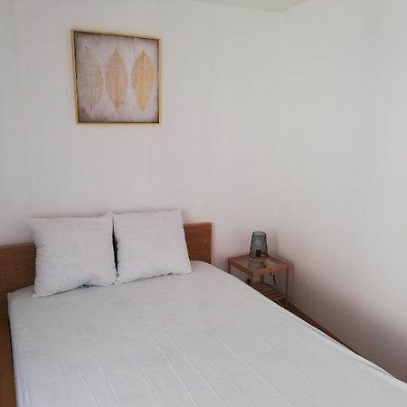 Appartement Centre Ville 阿姆博斯 外观 照片